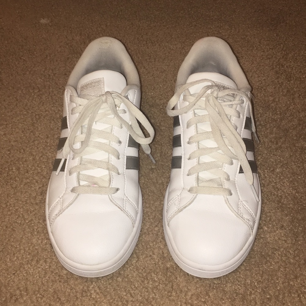 Adidas Neo